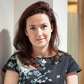 Laura Smith logo